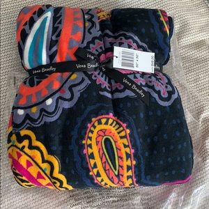 Vera Bradley throw blanket (80” x 50”)